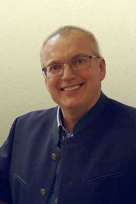 Das Bild zeigt Franz Hager.